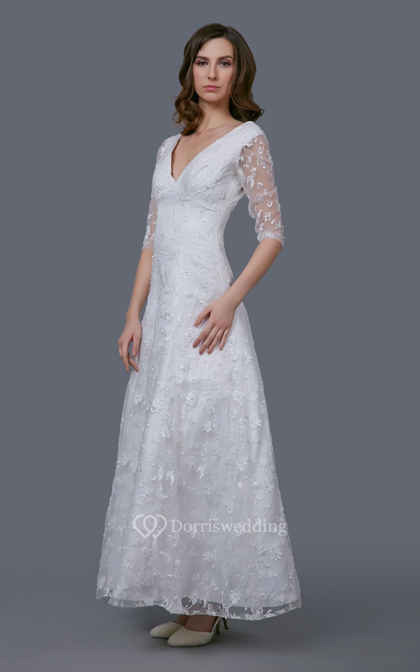 Vintage langes Spitzenkleid mit V-Ausschnitt, langen Ärmeln und A-Linien-Schnitt sowie Falten view 2