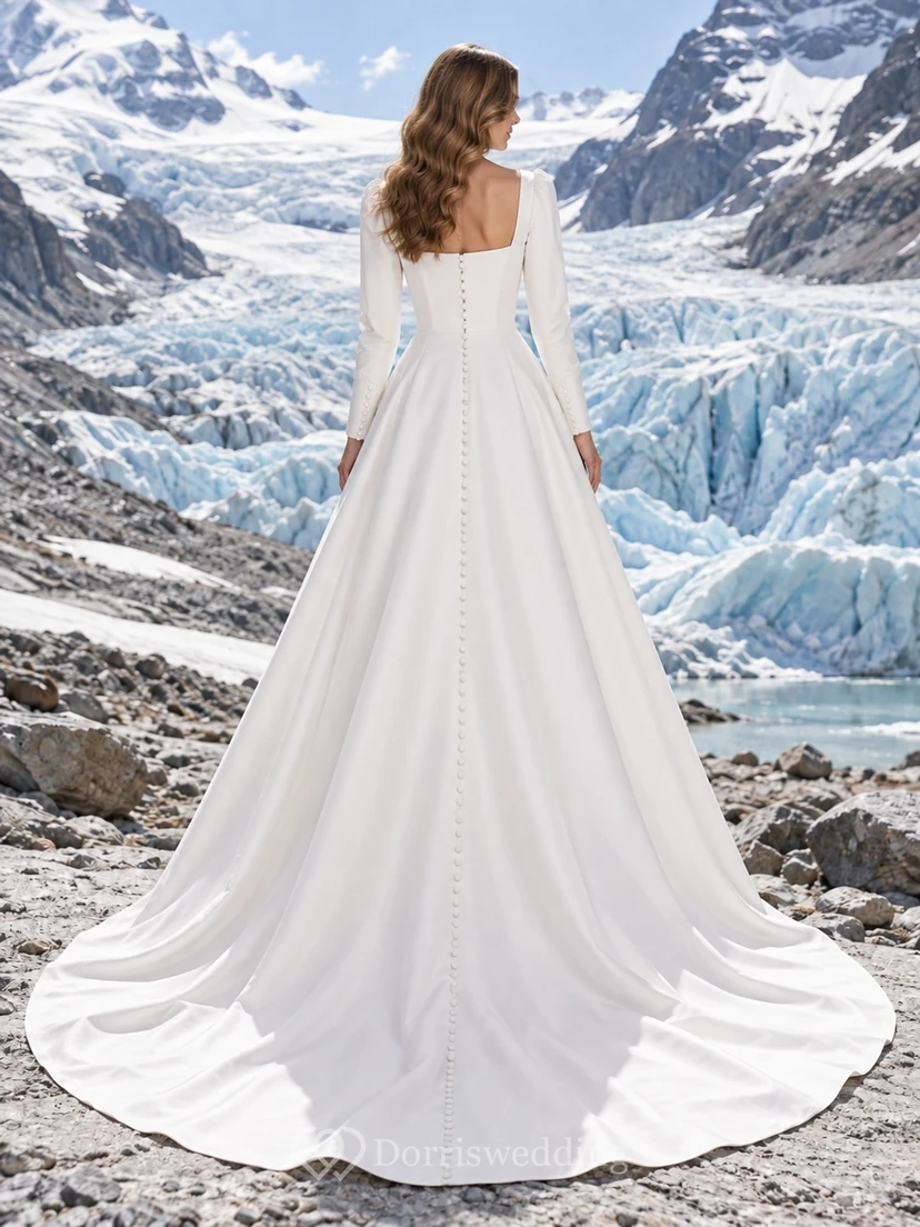 Sencillo vestido de novia de satén de algodón con mangas largas, escote cuadrado, espalda abotonada y cola en línea A. view 2