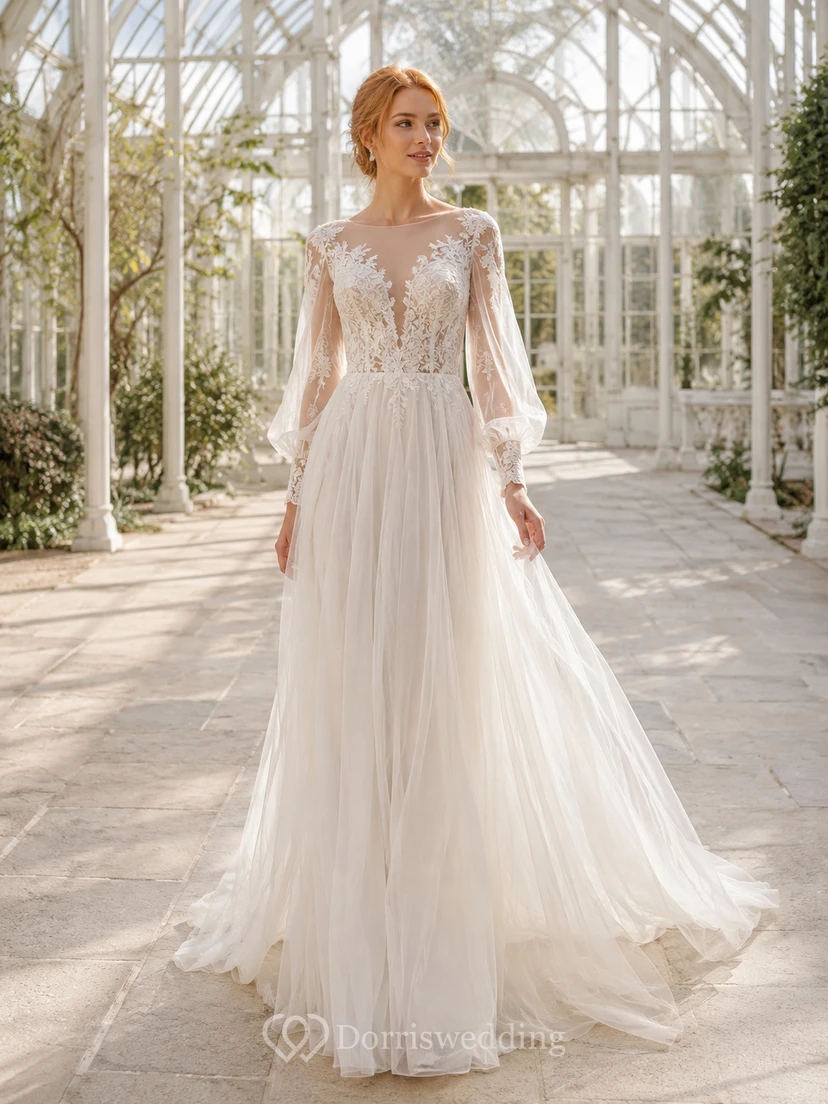Robe de mariée de bal en dentelle brillante et tulle, décolleté plongeant en V, manches gigot, coupe trapèze, traîne chapelle, ornée d'appliques.