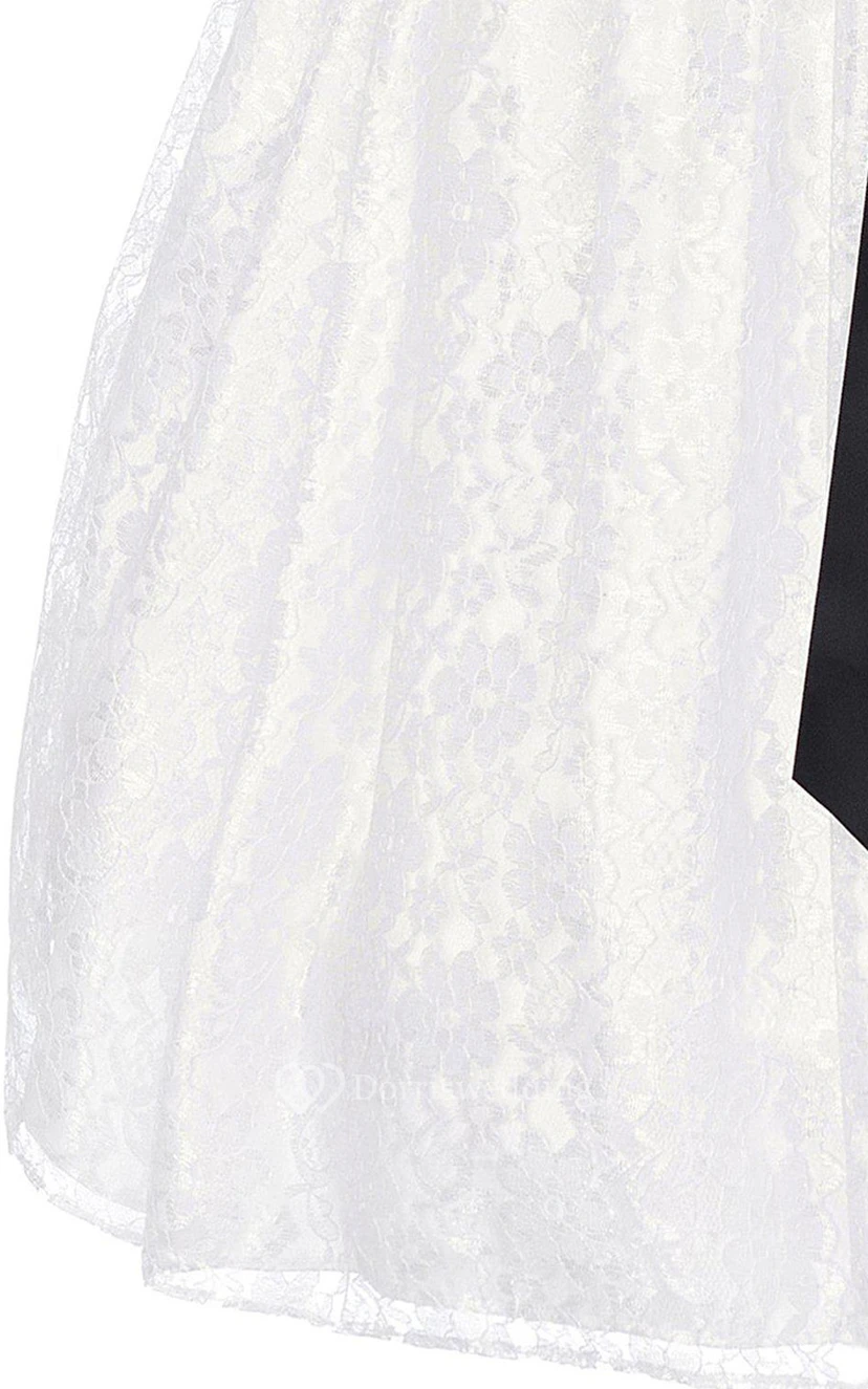 Sleeveless A-line Lace First Communion Dress With Flower and Bow view 3