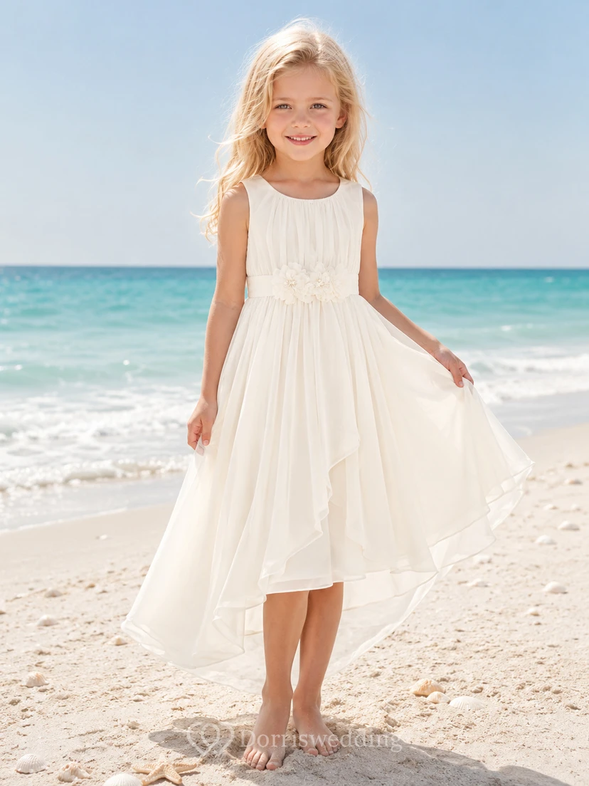 Blumenmädchenkleid aus elfenbeinfarbenem Chiffon und Tüll, A-Linie, Rundhalsausschnitt, Teelänge, mit Schärpendetails