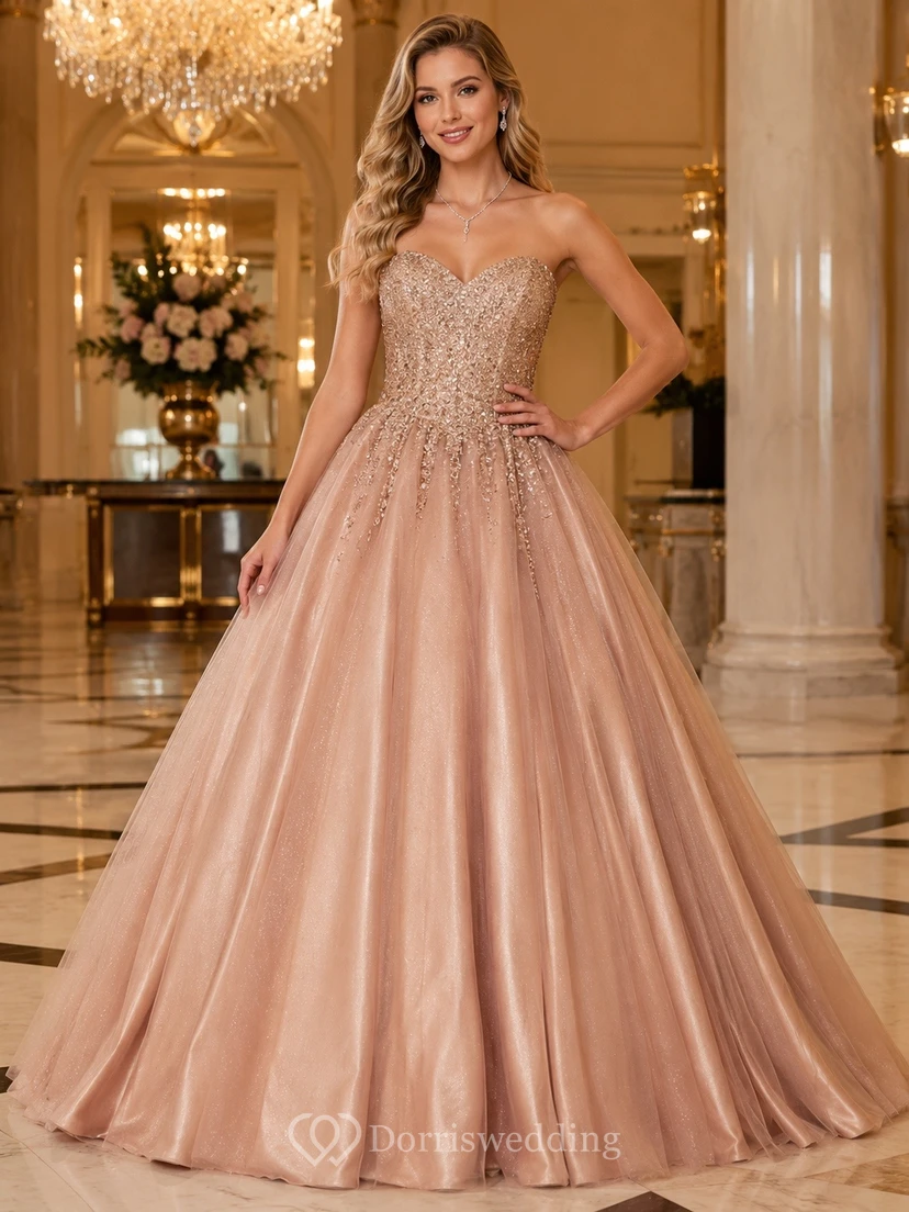 Robe de bal bustier en satin champagne ornée de perles, robe de luxe pour une fête de seize ans
