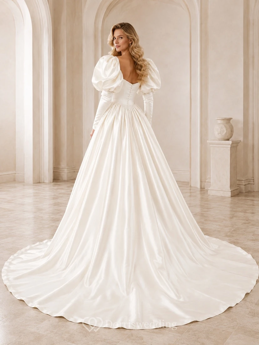 Vestido de novia vintage elegante de satén blanco con escote corazón y manga corta view 2