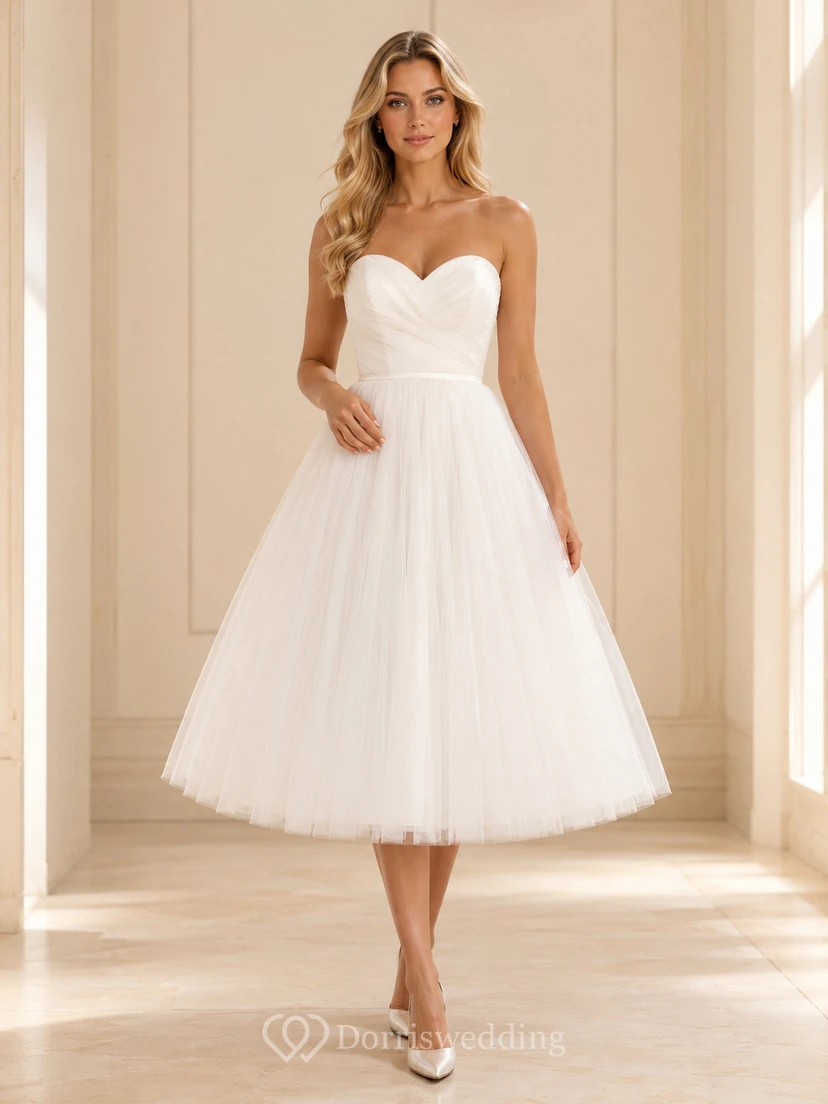 Robe de mariée vintage en tulle, coupe trapèze, longueur thé, sans bretelles, style ballerine, style civil