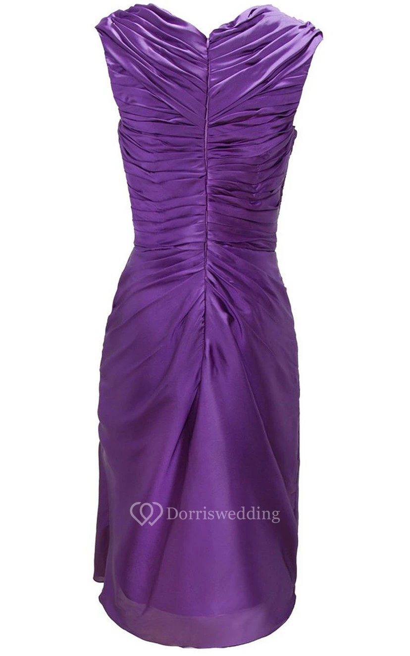 Vestido sin mangas de corte A con volantes y broche view 2