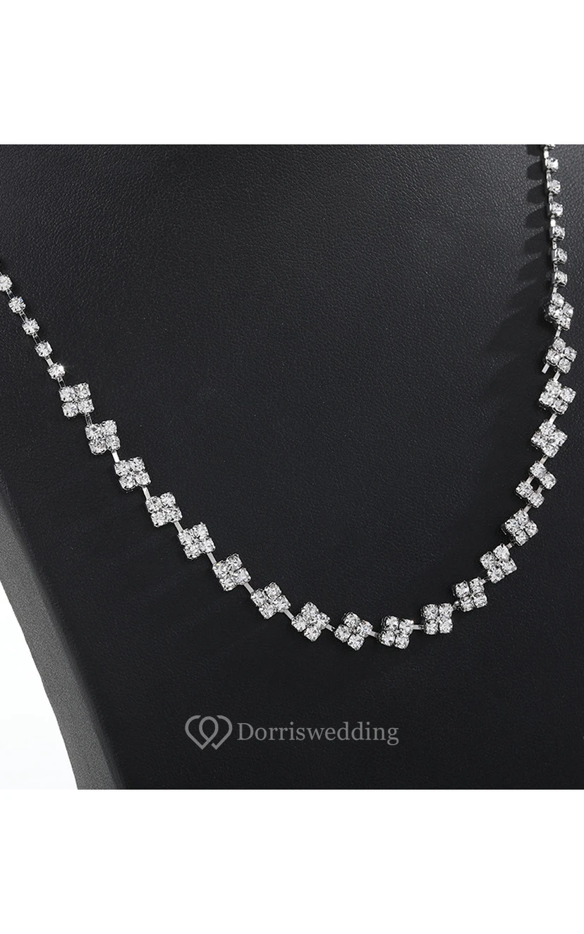 Beautiful Flower Design Rhinestone Necklace and Earrings Jewelry Set view 2
