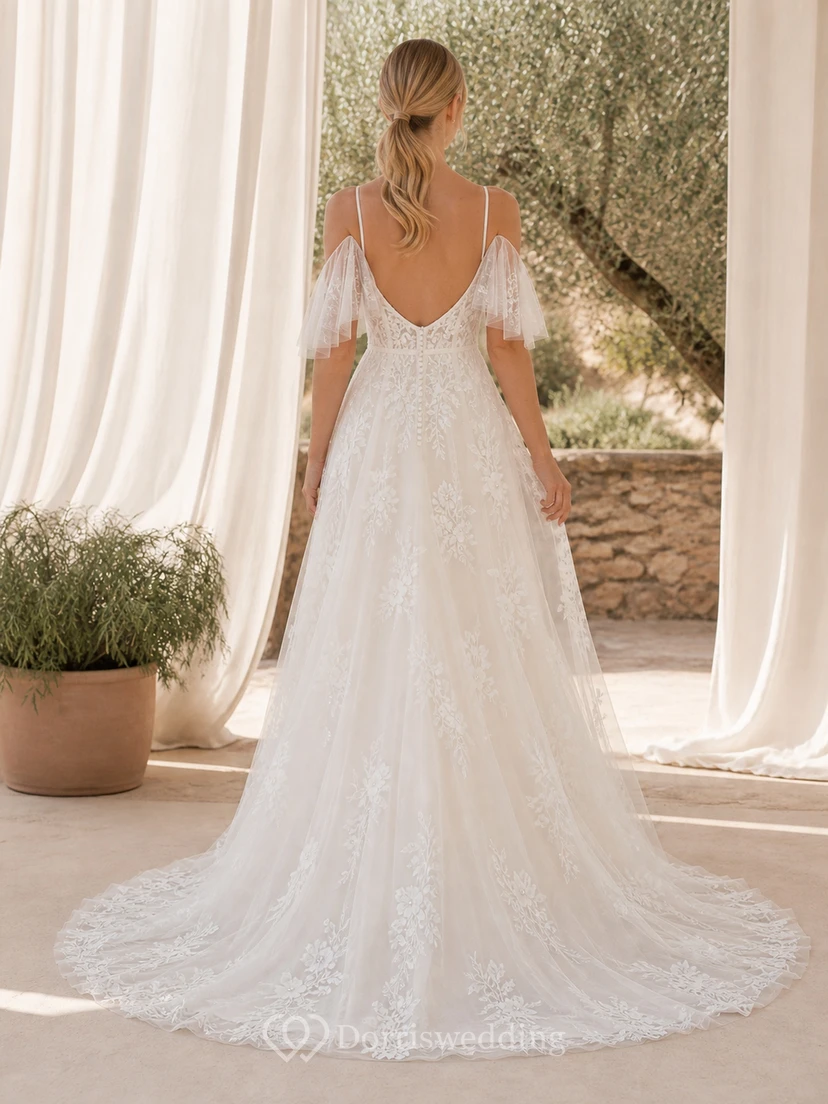 Romantisches A-Linien-Hochzeitskleid aus Spitze mit Spaghettiträgern und kalten Schultern view 2
