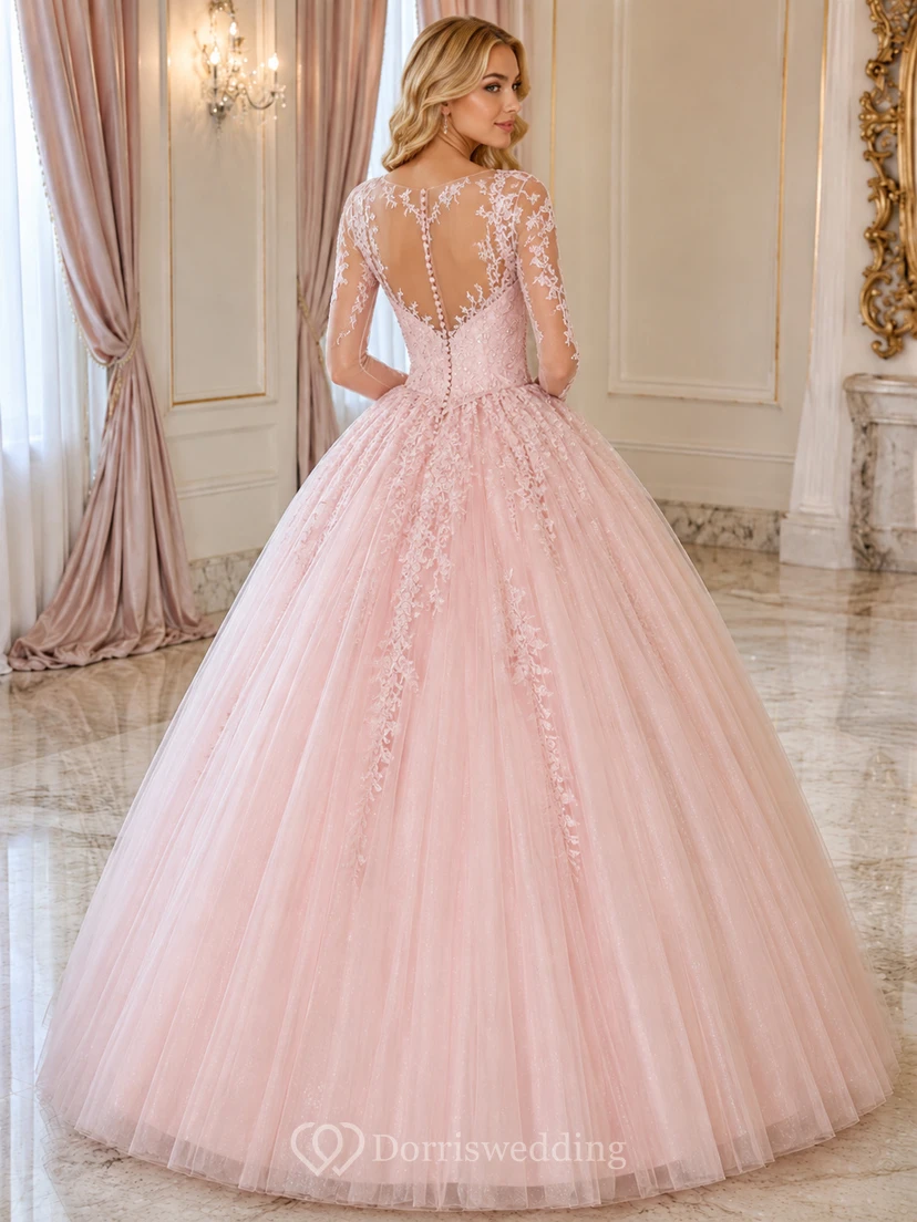 Robe de bal de princesse rose poudré, luxueuse, à manches longues, en dentelle illusion et perles, pour les 16 ans. view 2