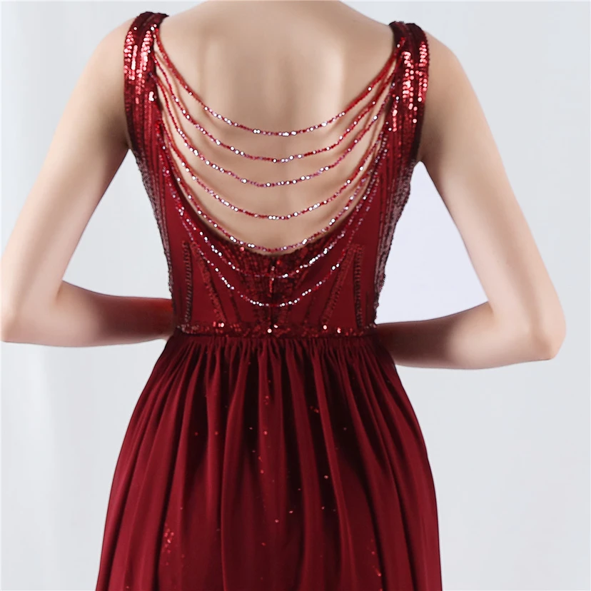 Paillettenbesetzte Blumen auf der Rückseite, Perlenstickerei mit Cape, Abendkleid für die Jahreshauptversammlung view 46