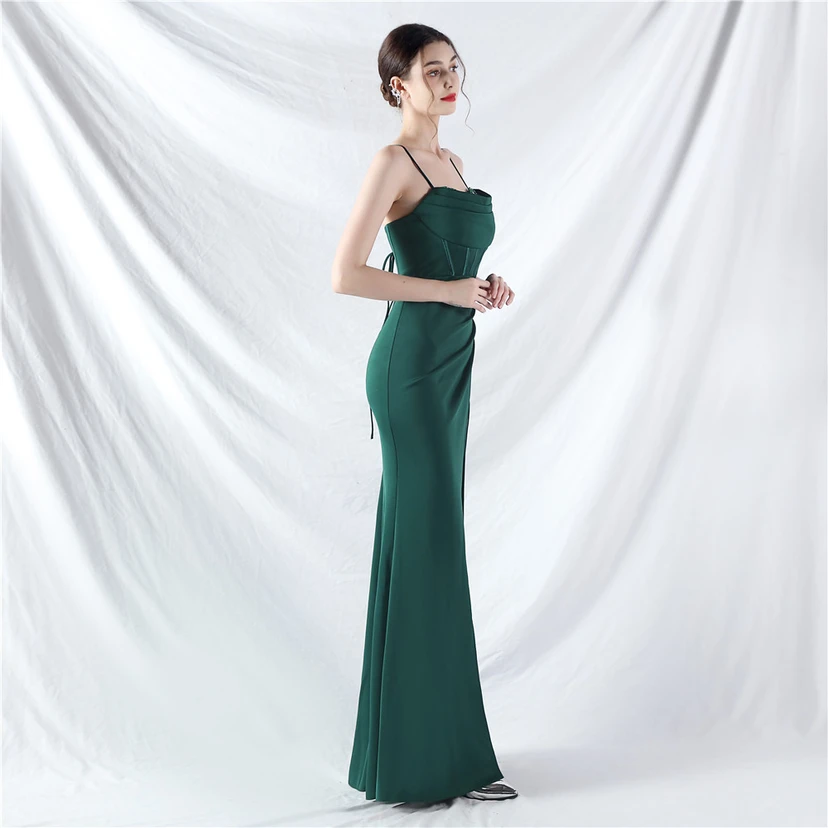 Robe de soirée haut de gamme Palace Fishbone Vest, bustier orné de perles et bretelles. view 53