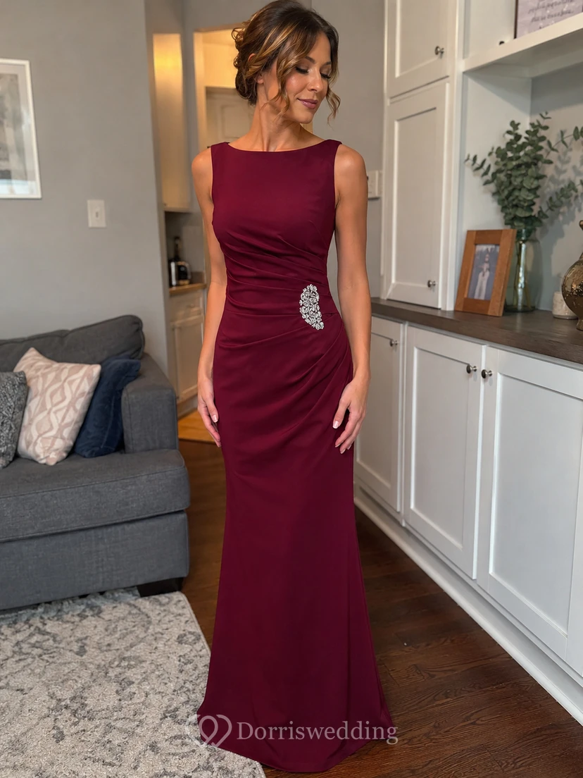 Cap-sleeved Bateau-neck Satin Gown With Beadings view 9