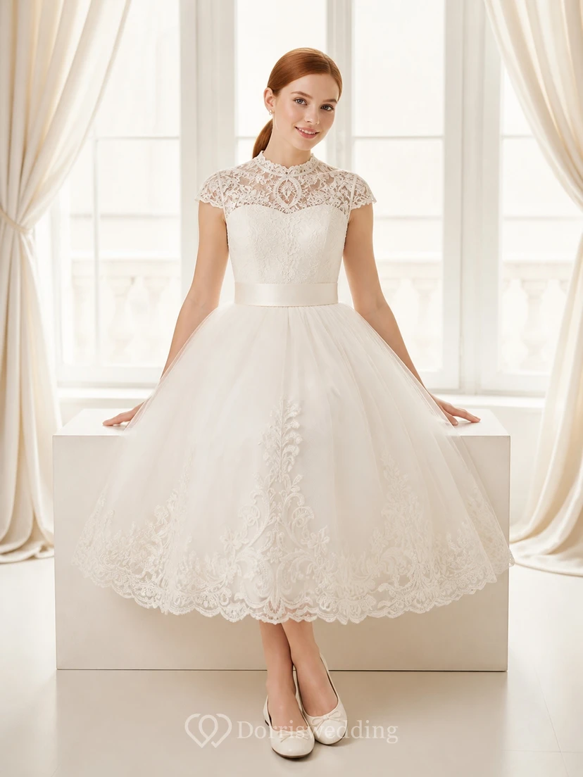 Vestido de novia civil vintage de corte A hasta la rodilla con cuello alto y mangas cortas