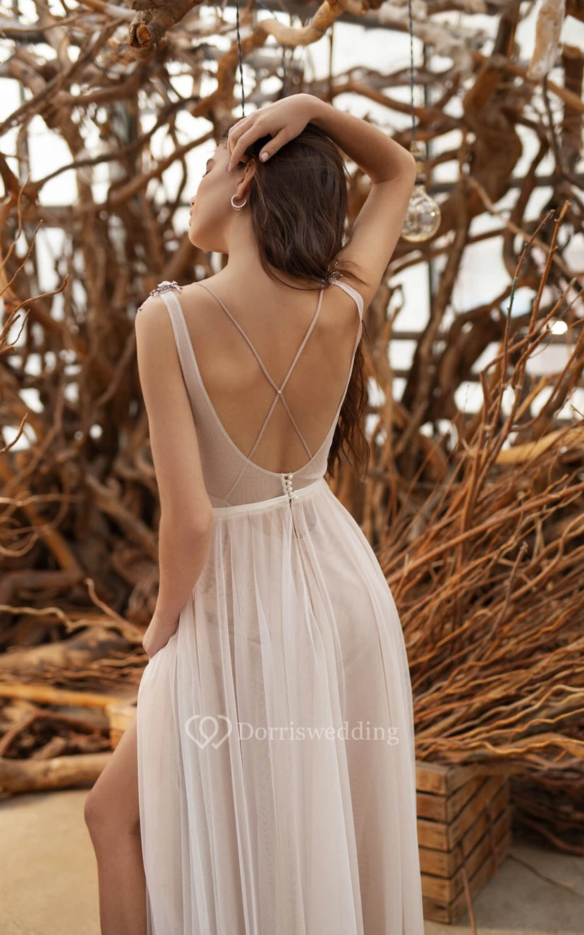 Brautkleid im Empire-Stil aus Tüll mit V-Ausschnitt, Perlenbesatz und Applikationen view 4