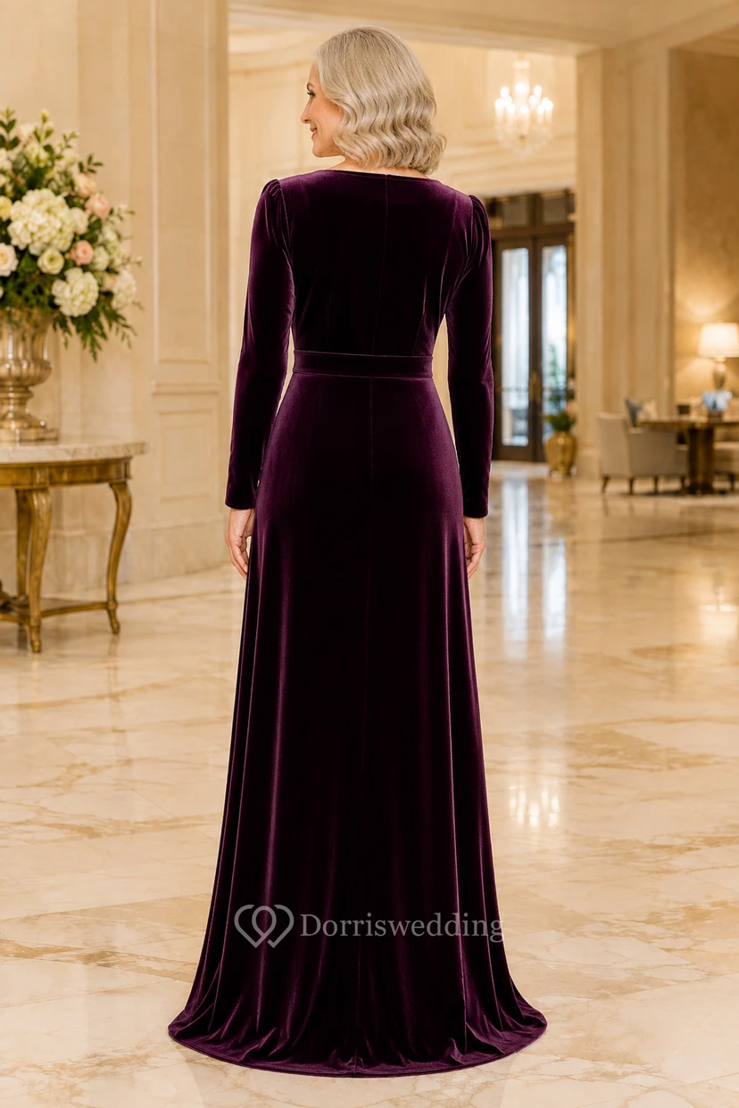 Pflaumenfarbenes Samtkleid in A-Linie mit langen Ärmeln view 2