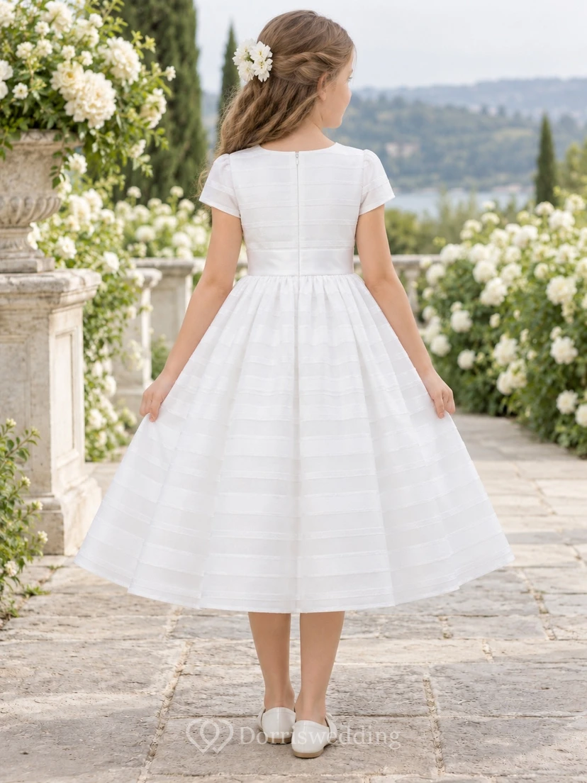 Einfaches, wadenlanges, weiß gestreiftes Blumenmädchenkleid view 2