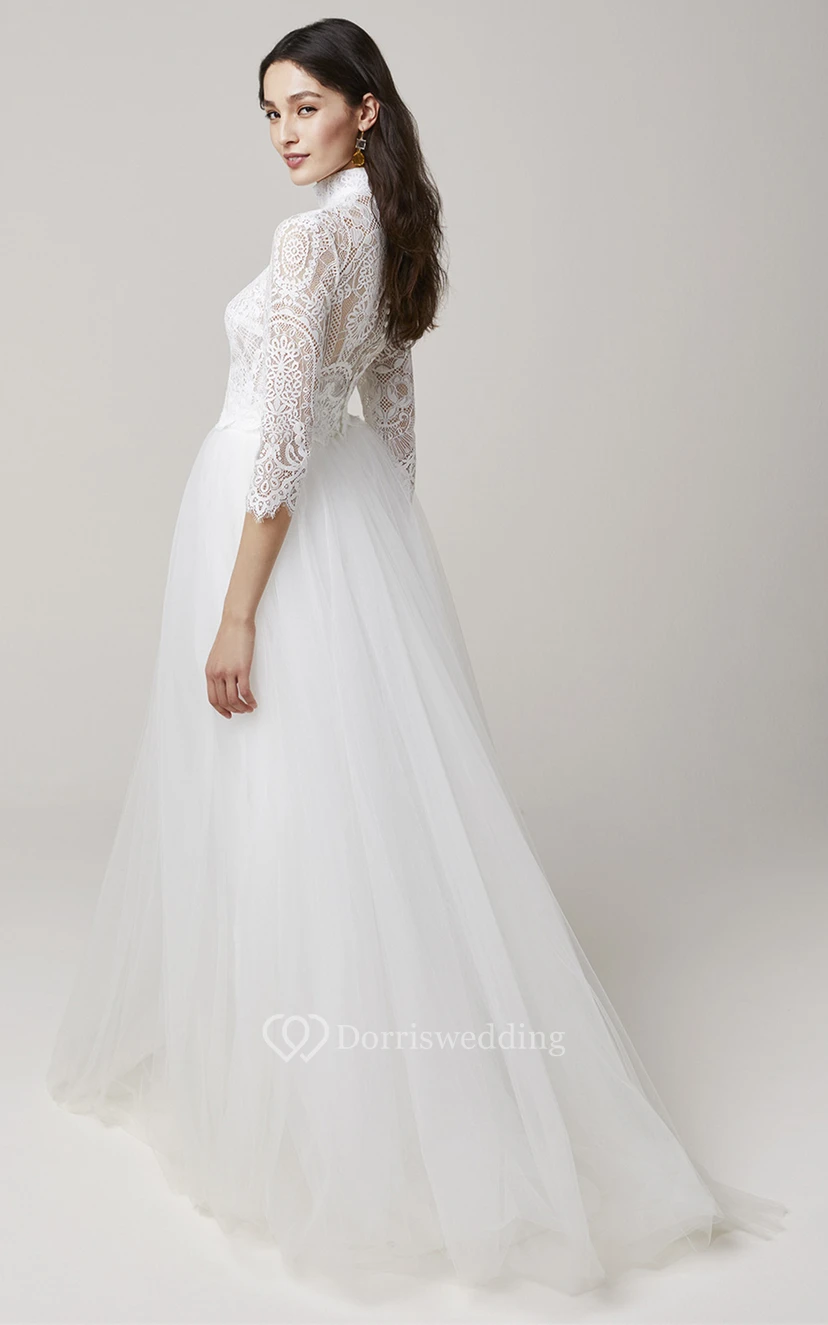 Elegantes zweiteiliges Brautkleid aus Spitze mit hohem Kragen und Schleppe view 2
