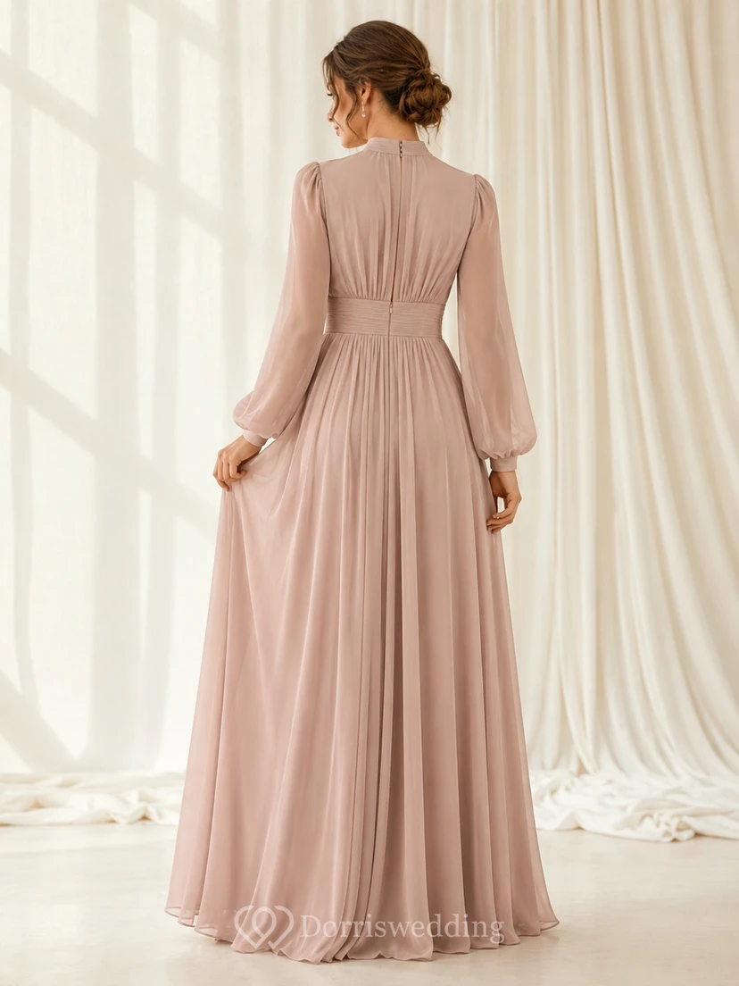 Abendkleid in Altrosa, A-Linie, Chiffon, hoher Kragen, Falten, lange Ärmel, schlichtes formelles Kleid view 2