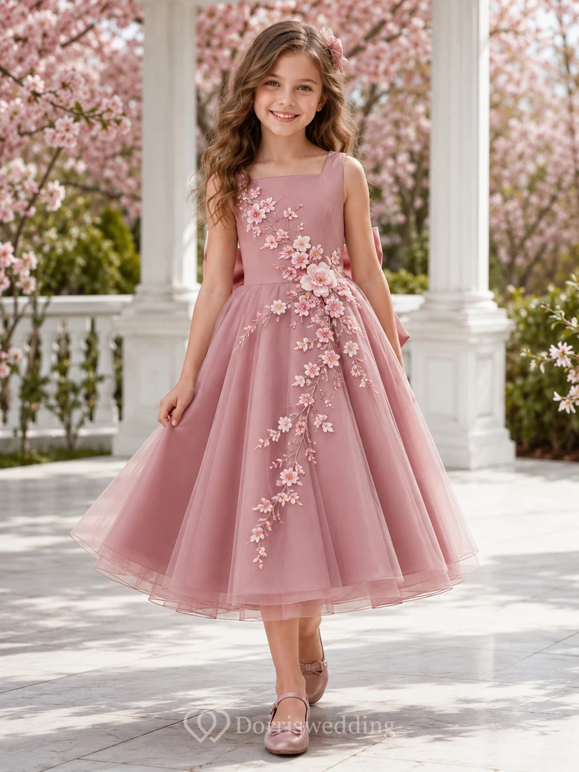 Altrosa Kirschblüten-A-Linien-Blumenmädchenkleid mit ärmellosem Tüllrock, floralen Applikationen, wadenlangem Rock und großer Schleife