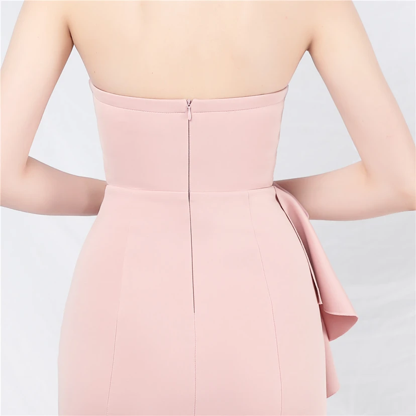 Brautjungfern-Empfangsdinner: Schulterfreies, trägerloses, langes Abendkleid view 16