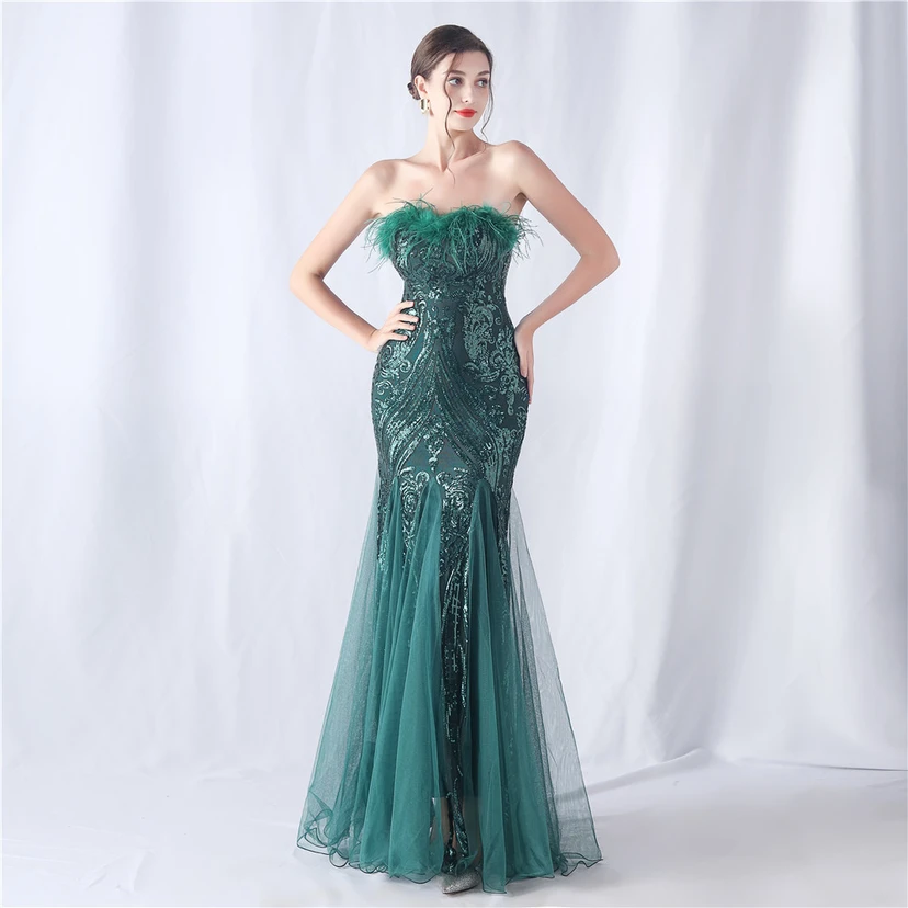 Vestido de noche de malla con lentejuelas y top palabra de honor con estampado de plumas de avestruz y flores para bodas y reuniones. view 21
