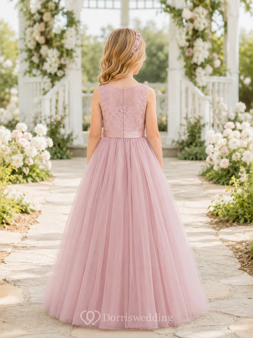Bodenlanges Tüllkleid mit Spitzenoberteil, A-Linien-Schnitt, kurzen Ärmeln, Rundhalsausschnitt und bodenlangem Rock für Blumenmädchen. view 2