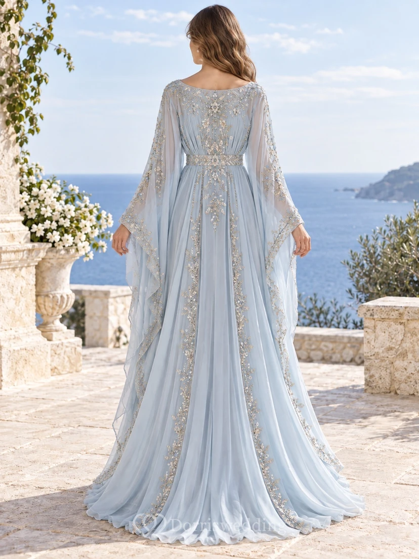 Robe de mariée style bohème, manches longues cloche, bleu ciel, bordure en dentelle, caftan view 2