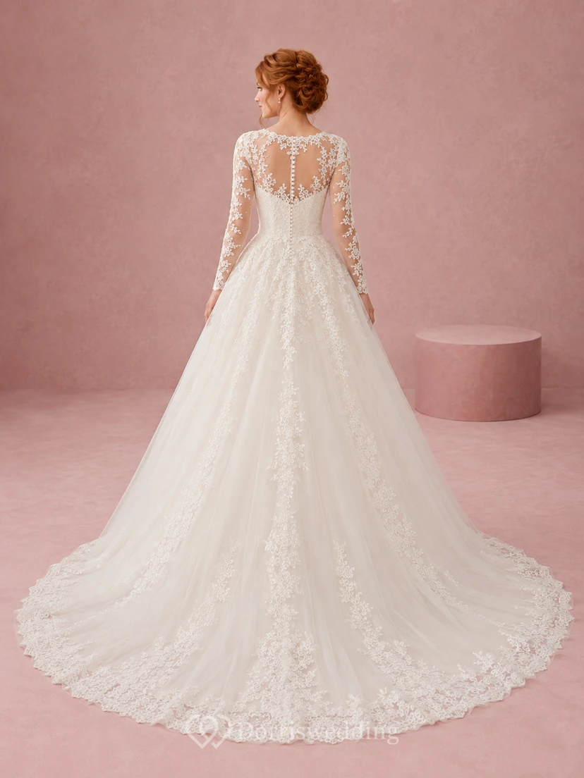 Vestido de novia de estudio de manga larga con encaje discreto view 2