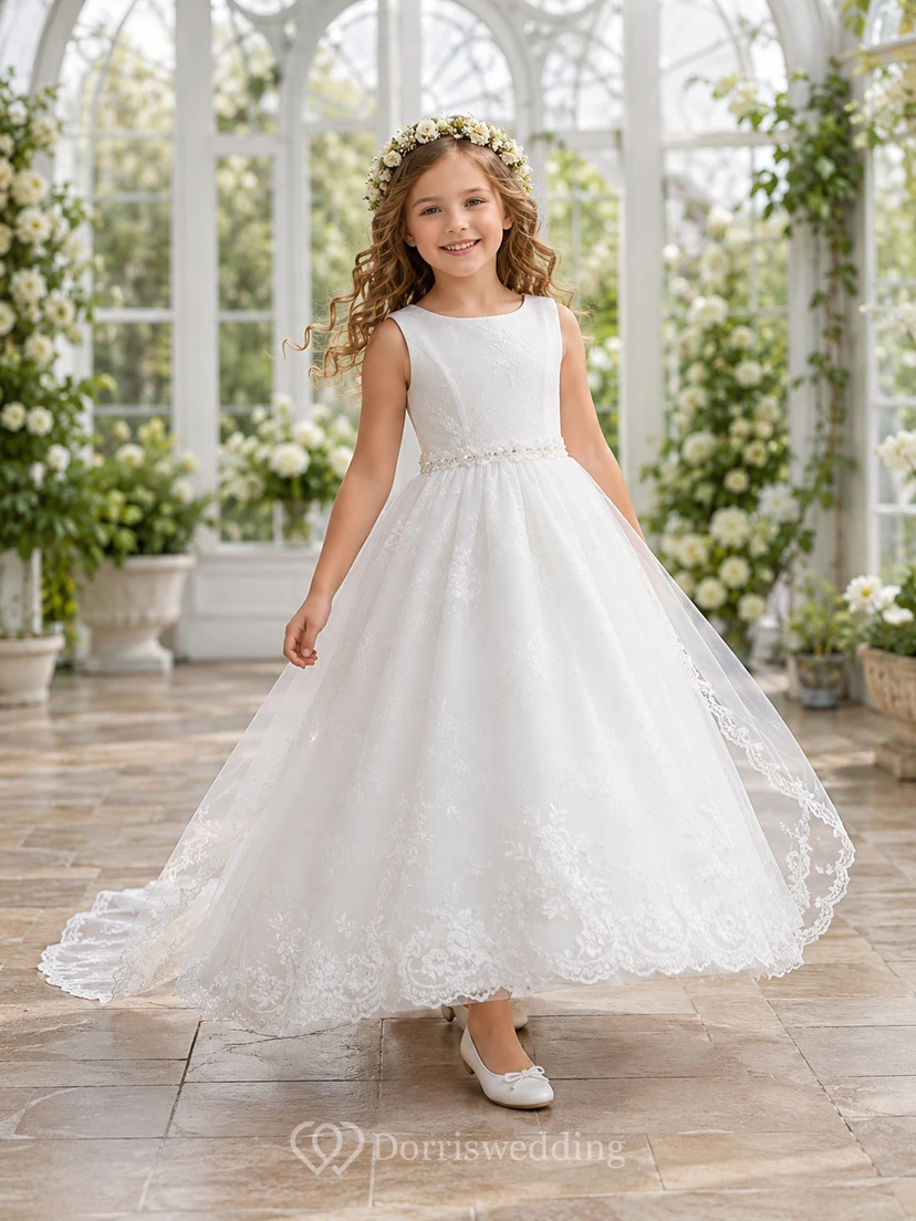 Ärmelloses Kommunionsballkleid mit abnehmbarer Schleppe und Spitzenbesatz