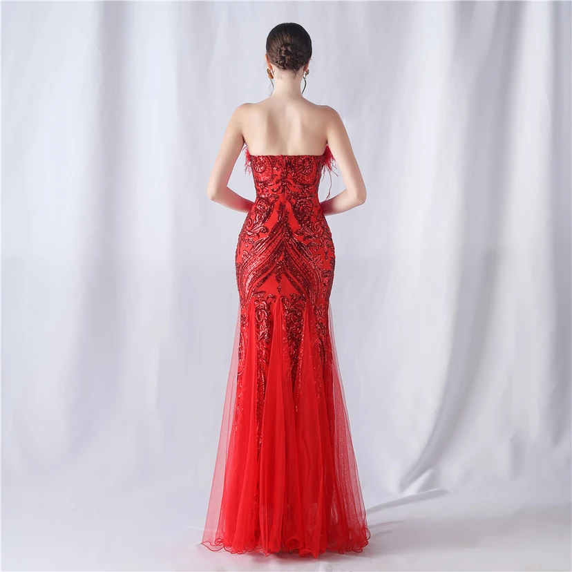Vestido de noche de malla con lentejuelas y top palabra de honor con estampado de plumas de avestruz y flores para bodas y reuniones. view 8