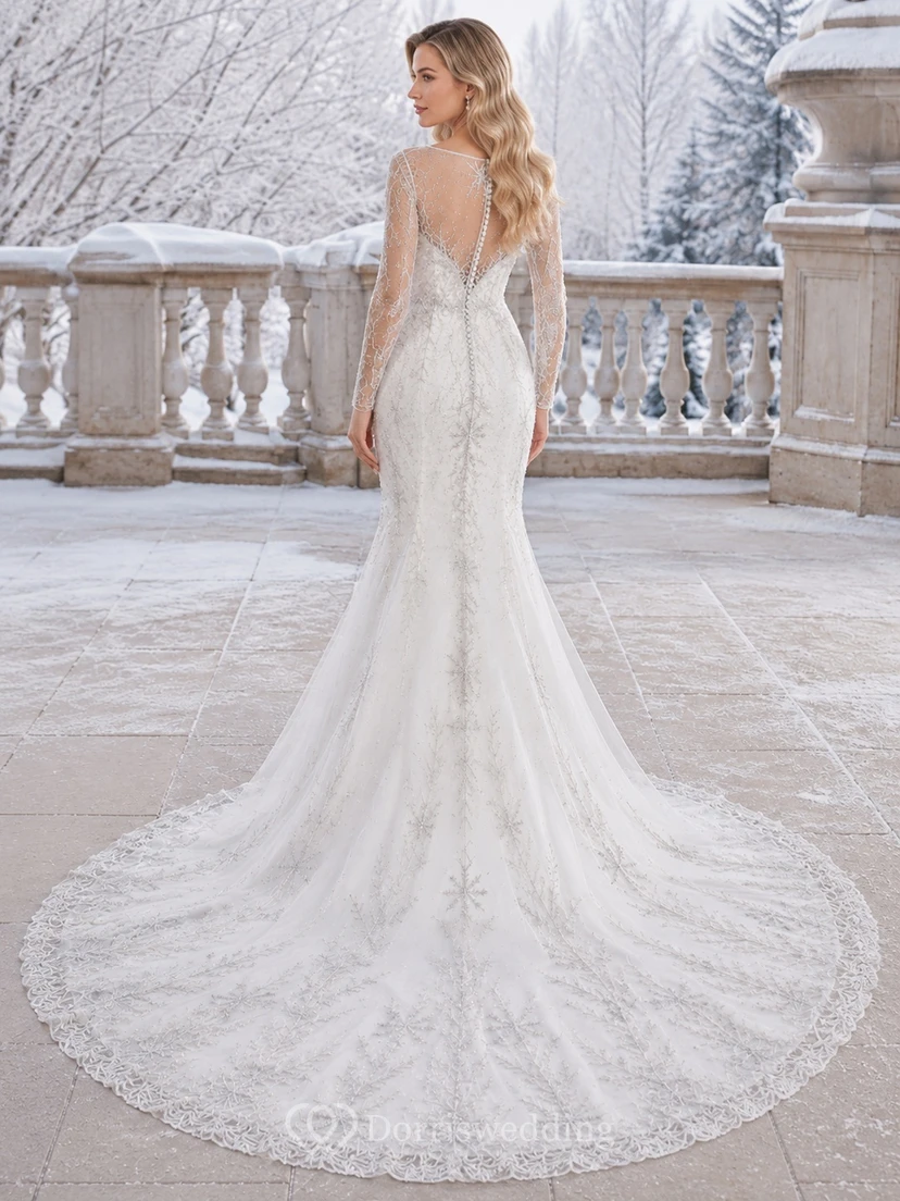 Silbernes, winterliches Meerjungfrauen-Brautkleid aus Spitze mit U-Boot-Ausschnitt, langen Ärmeln und bodenlangem Schleppenausschnitt – ein schlichtes, elegantes Kleid view 2