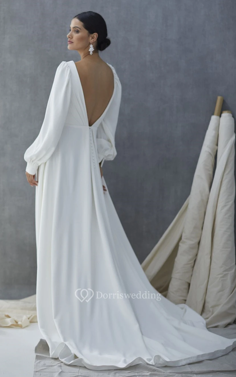 Robe de mariée sexy en forme de A, décolleté en V, poches et traîne view 2