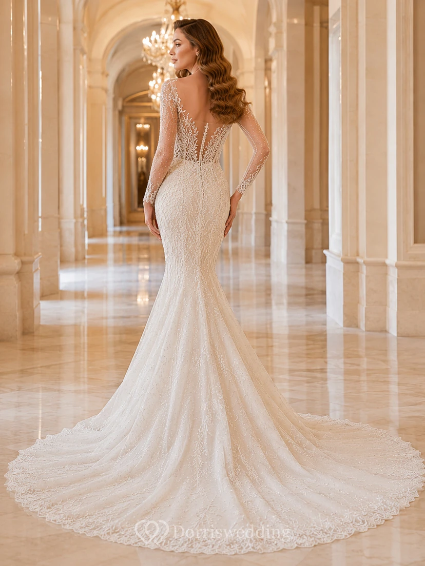 Robe de mariée sirène en dentelle florale à décolleté plongeant et manches courtes view 2