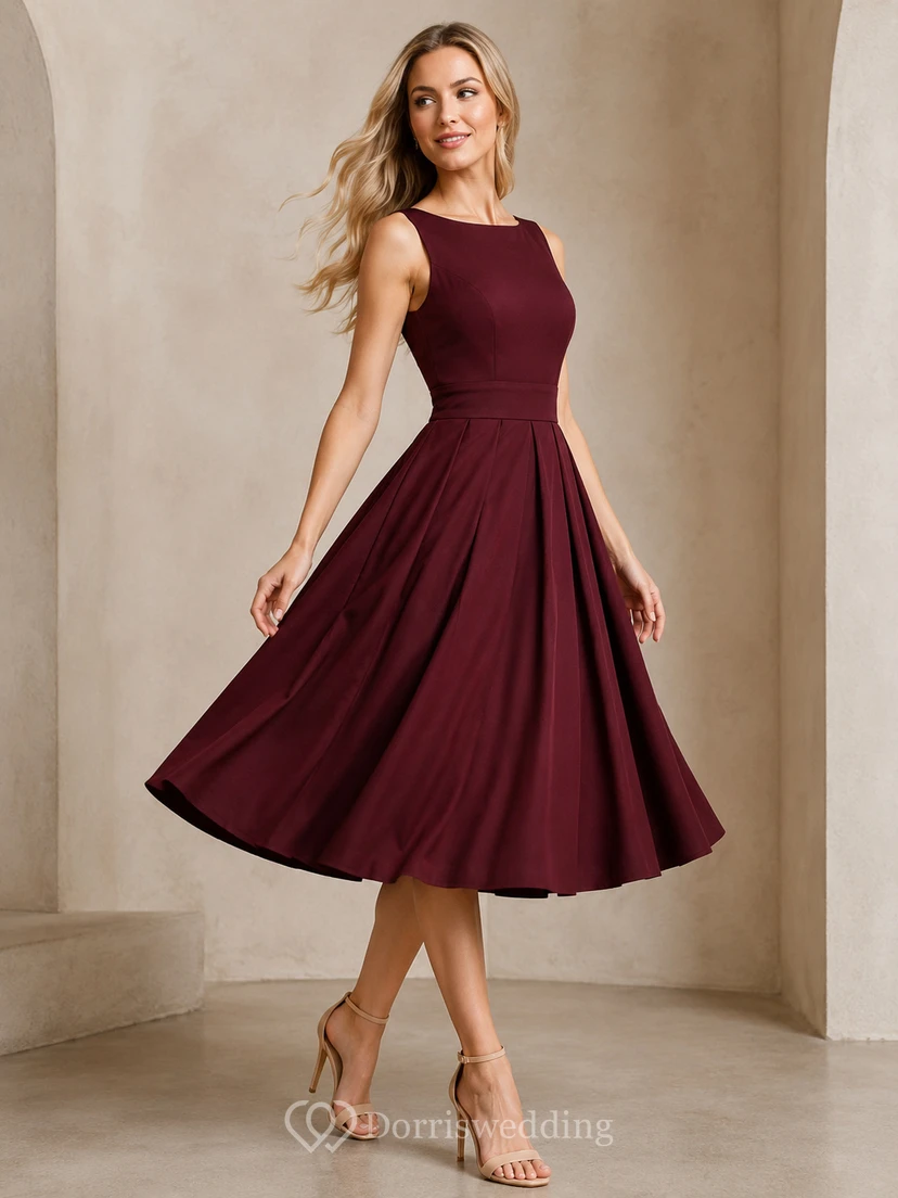 Robe trapèze sans manches arrivant au genou, à plis view 3