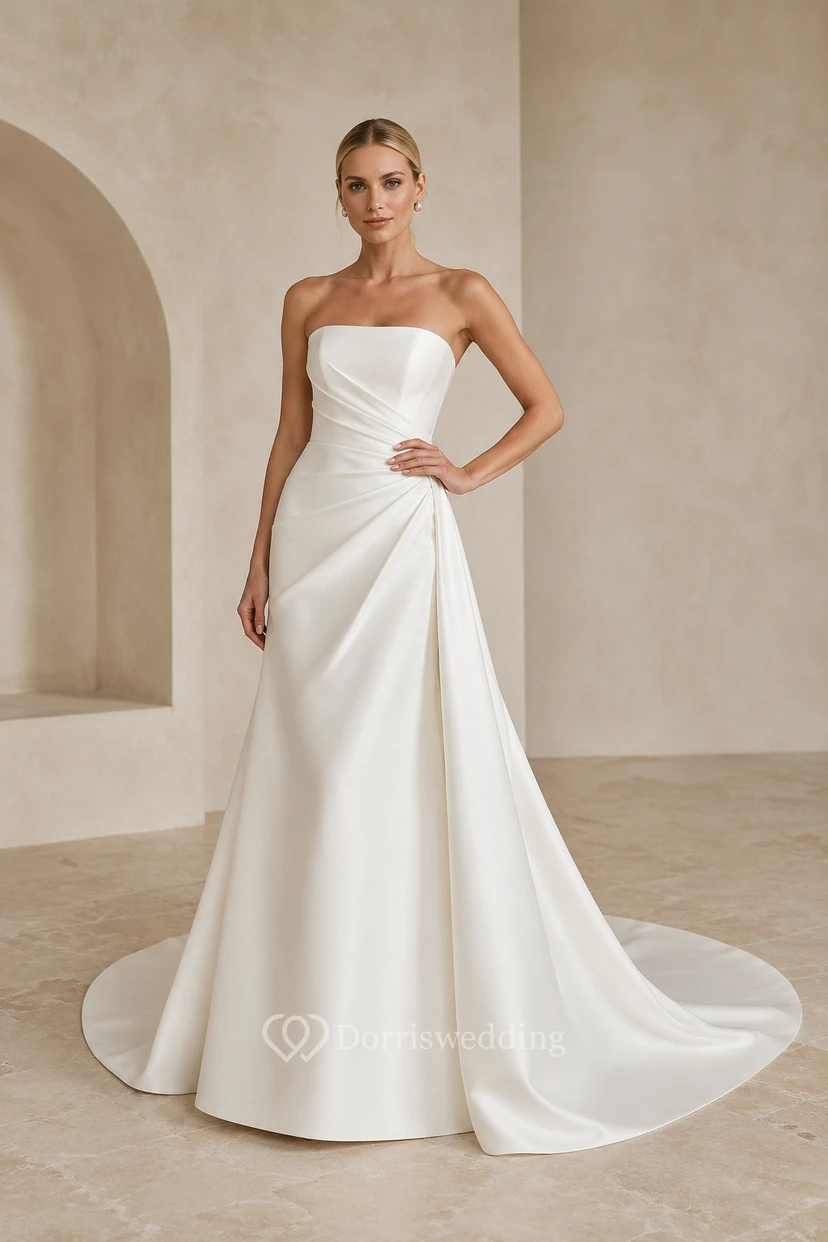 Brautkleid aus Satin, A-Linie, trägerlos, Herzausschnitt, Schleppe