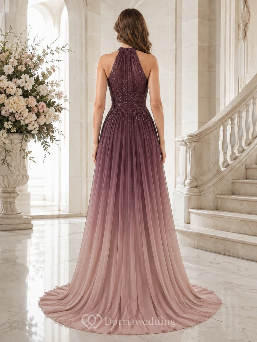 Robe de soirée vintage mauve à col montant, ornée de perles et d'un dégradé de couleurs, en mousseline de soie, coupe trapèze et longueur au sol view 2