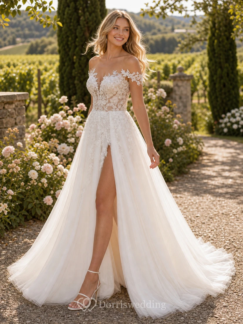 Robe de mariée champêtre en tulle à épaules dénudées et fente haute en dentelle view 7