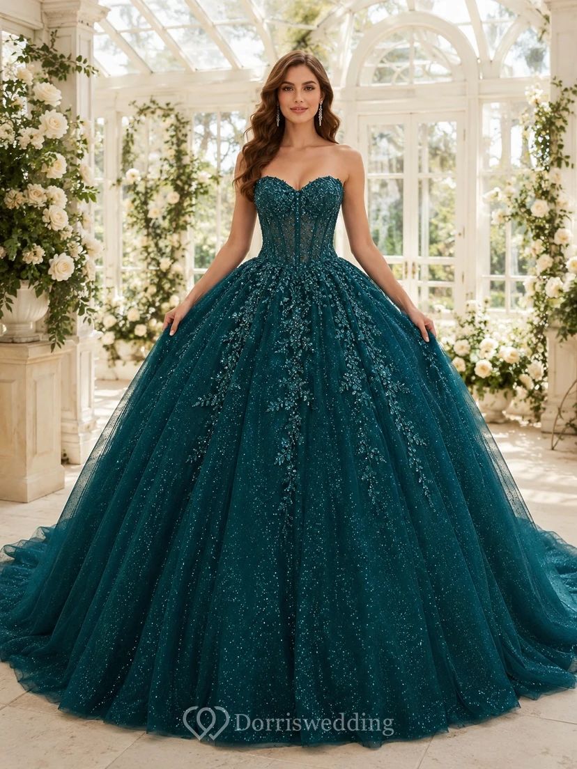 Dunkelgrünes, glitzerndes, trägerloses Tüll-Ballkleid mit Herzausschnitt, bodenlang