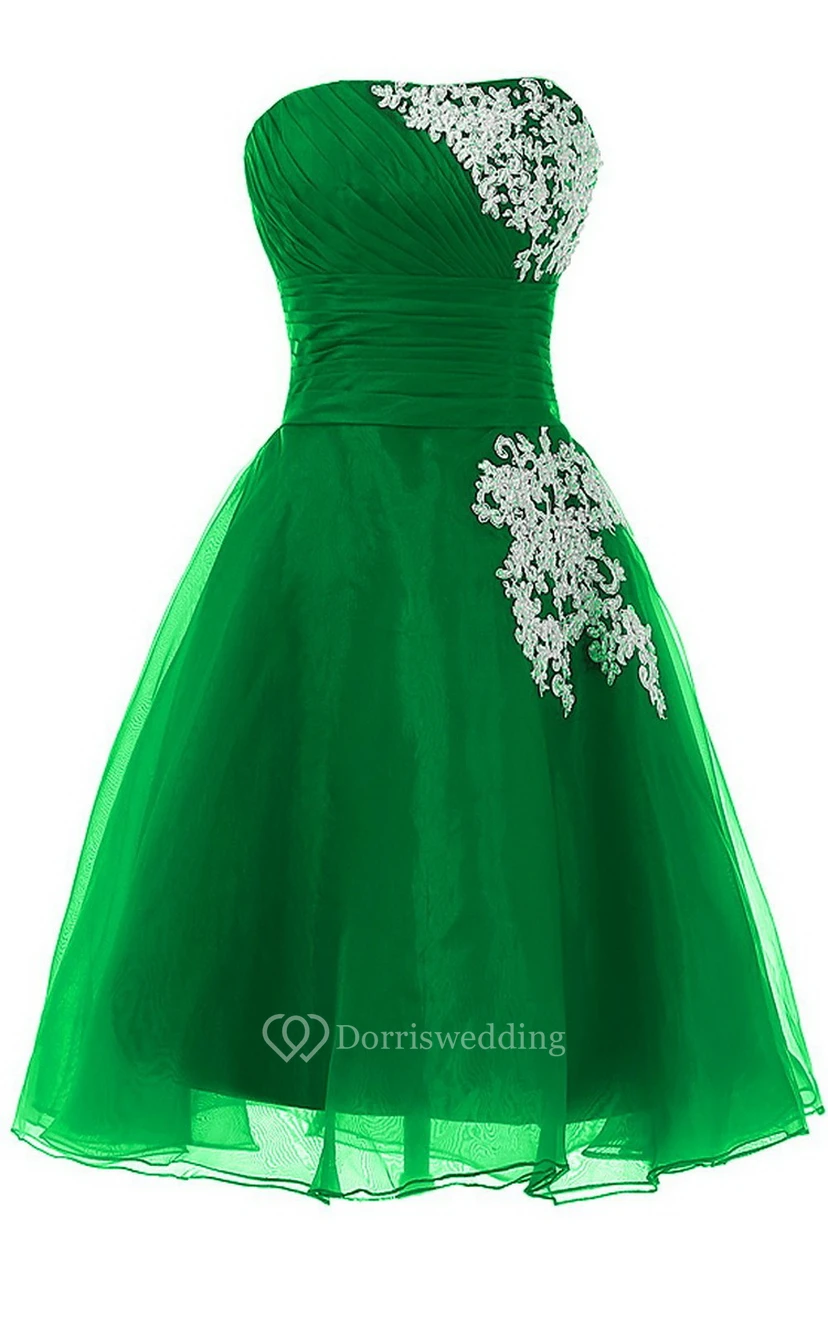 Robe de mariée bustier trapèze avec applications de dentelle view 5
