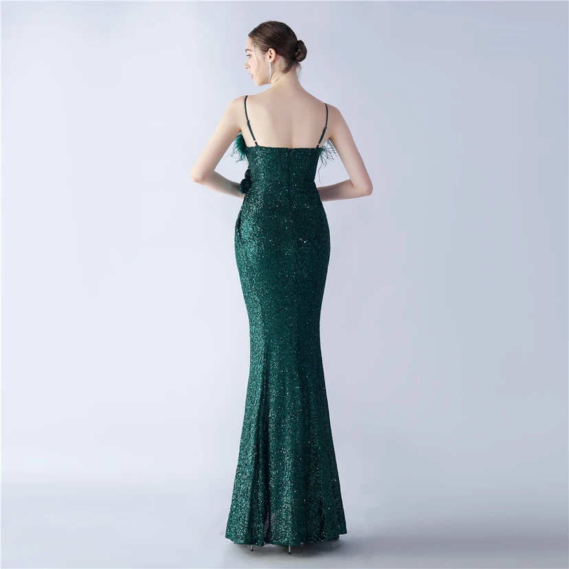 Vestido de noche de alta gama para bodas, con flores y detalles de plumas de avestruz. view 87