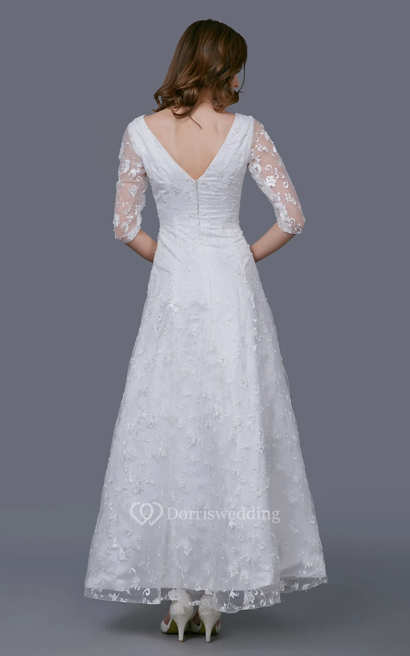 Vintage langes Spitzenkleid mit V-Ausschnitt, langen Ärmeln und A-Linien-Schnitt sowie Falten view 3