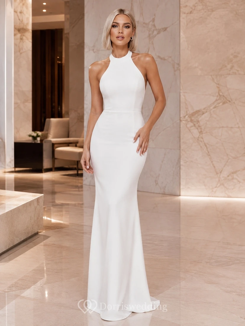 Vestido de noche largo sin espalda, sin mangas, de satén blanco con escote halter y escote halter.