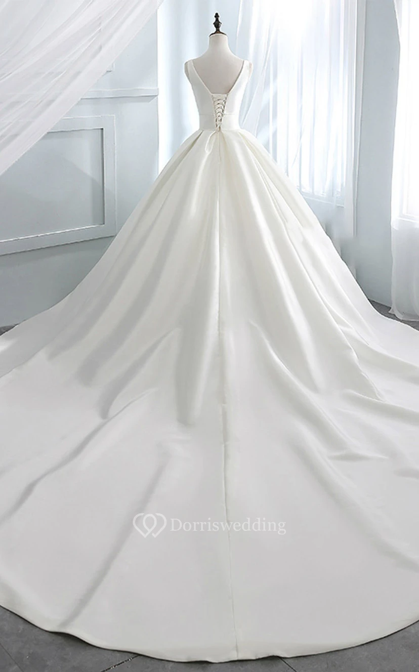 Satin-Ballkleid, ärmellos, elegant, mit tiefem Ausschnitt und Korsettrücken, Prinzessinnen-Hochzeitskleid-Stil view 2