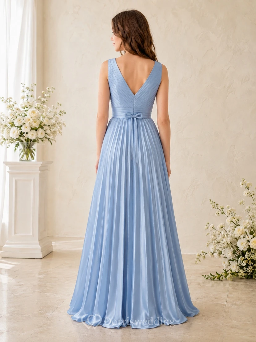 Hellblaues Brautjungfernkleid für junge Damen, A-Linie, V-Ausschnitt, ärmellos, elegant, aus Satin view 2