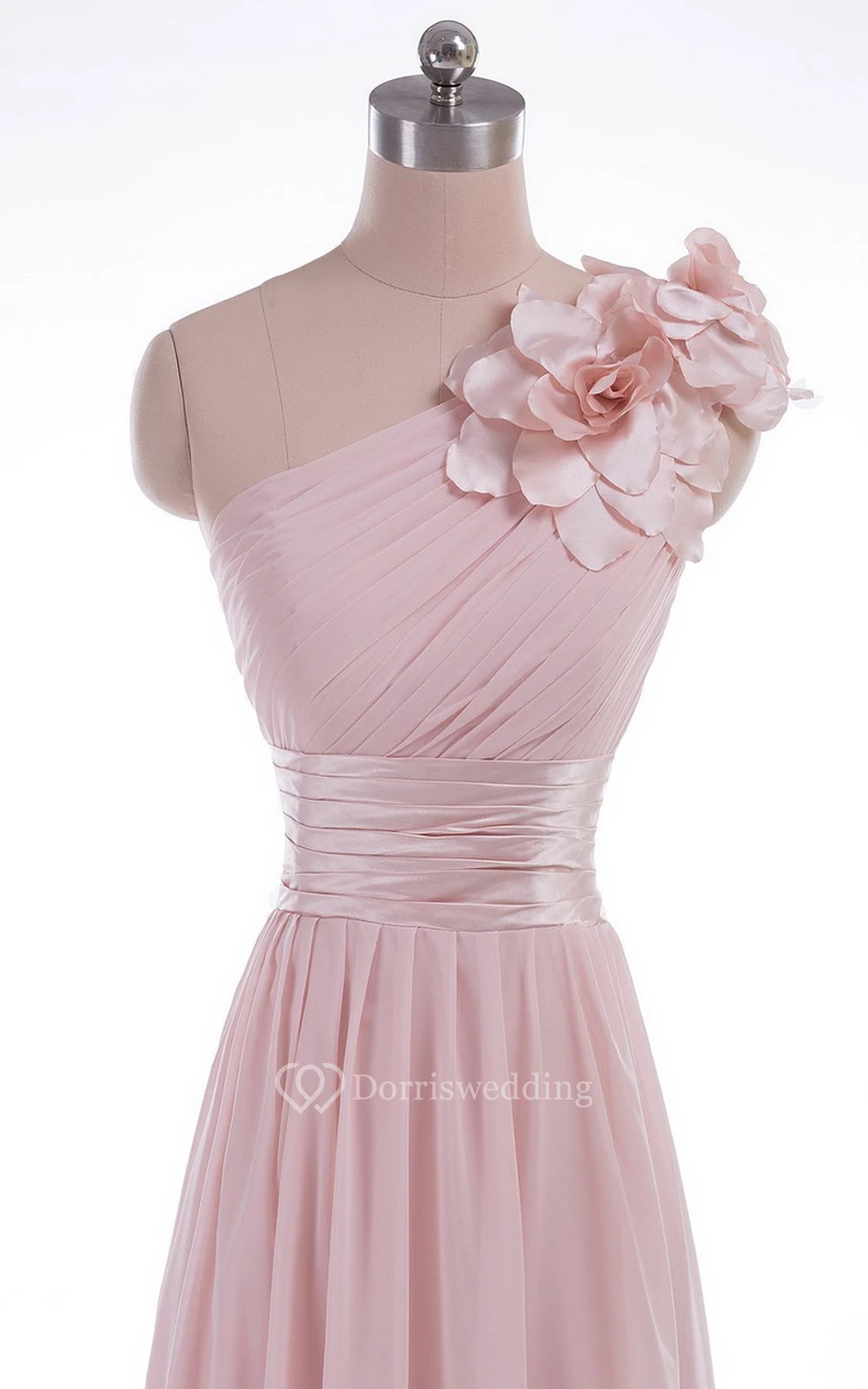 Einseitig schulterfreies Empire-Chiffonkleid mit Blume view 6