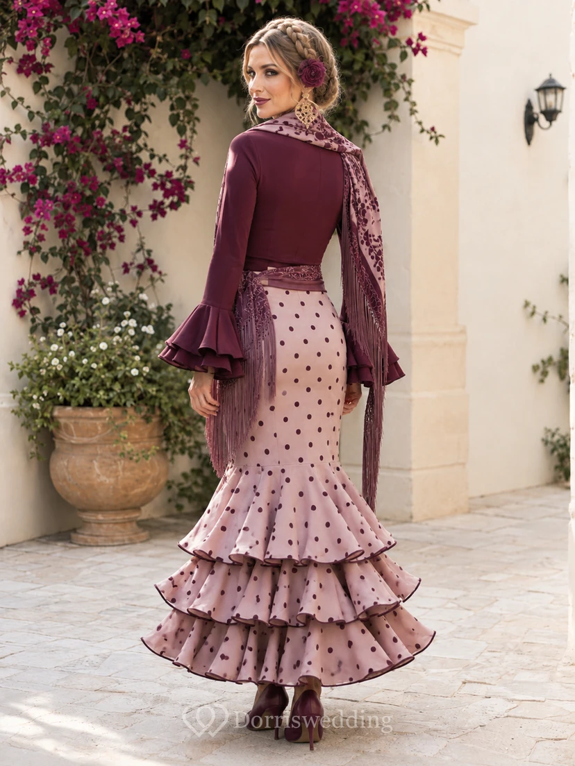 Vintage Pflaumenfarbenes, gepunktetes Rociero-Zweiteilerkleid mit asymmetrischen und tiefen Glockenärmeln view 2