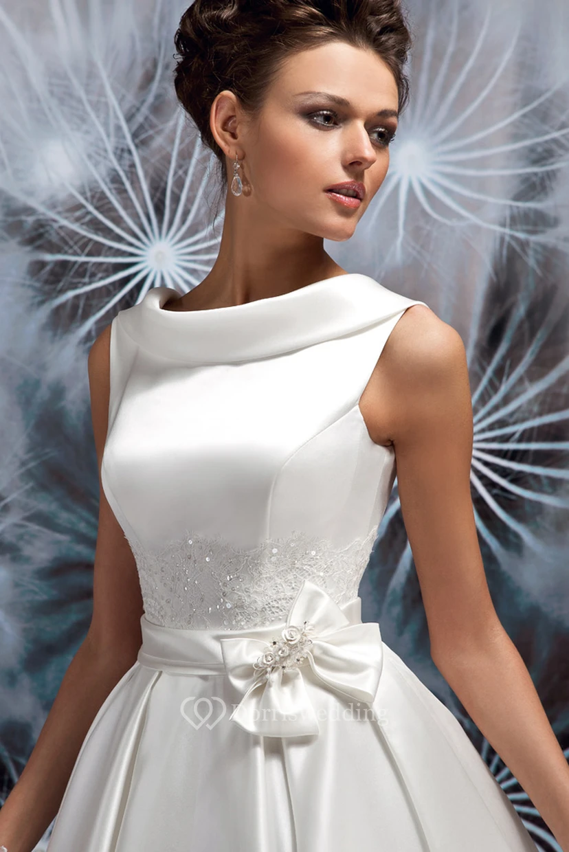 A-Line Floor-Length Bowed Sleeveless Satin Wedding Dress With Beading view 2