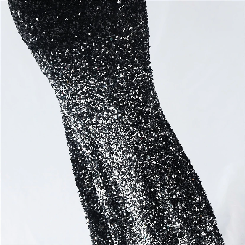 Samtiger, farbverlaufender, perlenbesetzter, sexy Strumpfhalter-Abendkleid view 63