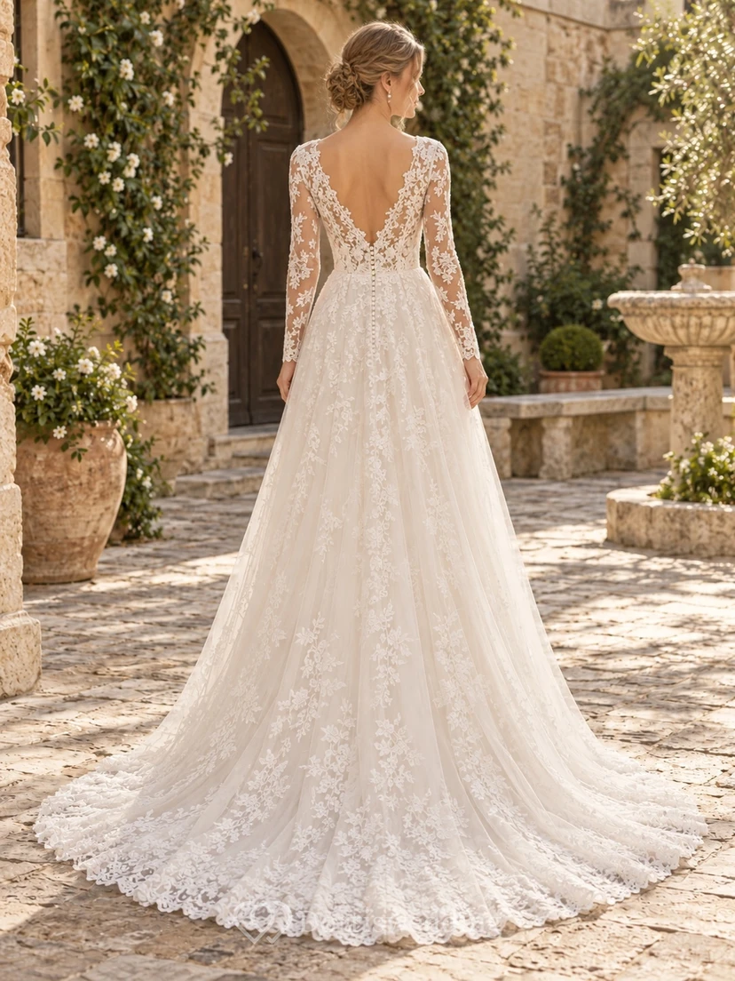 Robe de mariée en tulle à manches longues, décolleté en V profond et application florale, traîne, manches longues et décolleté en V profond. view 2