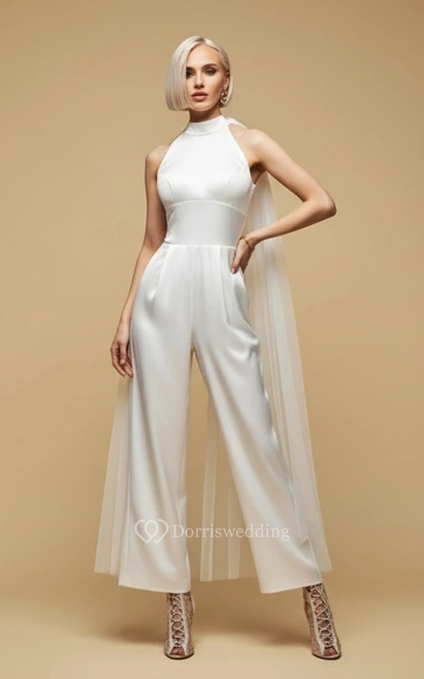 Mono de boda de cuello alto, sin mangas, sin espalda y de pierna ancha.
