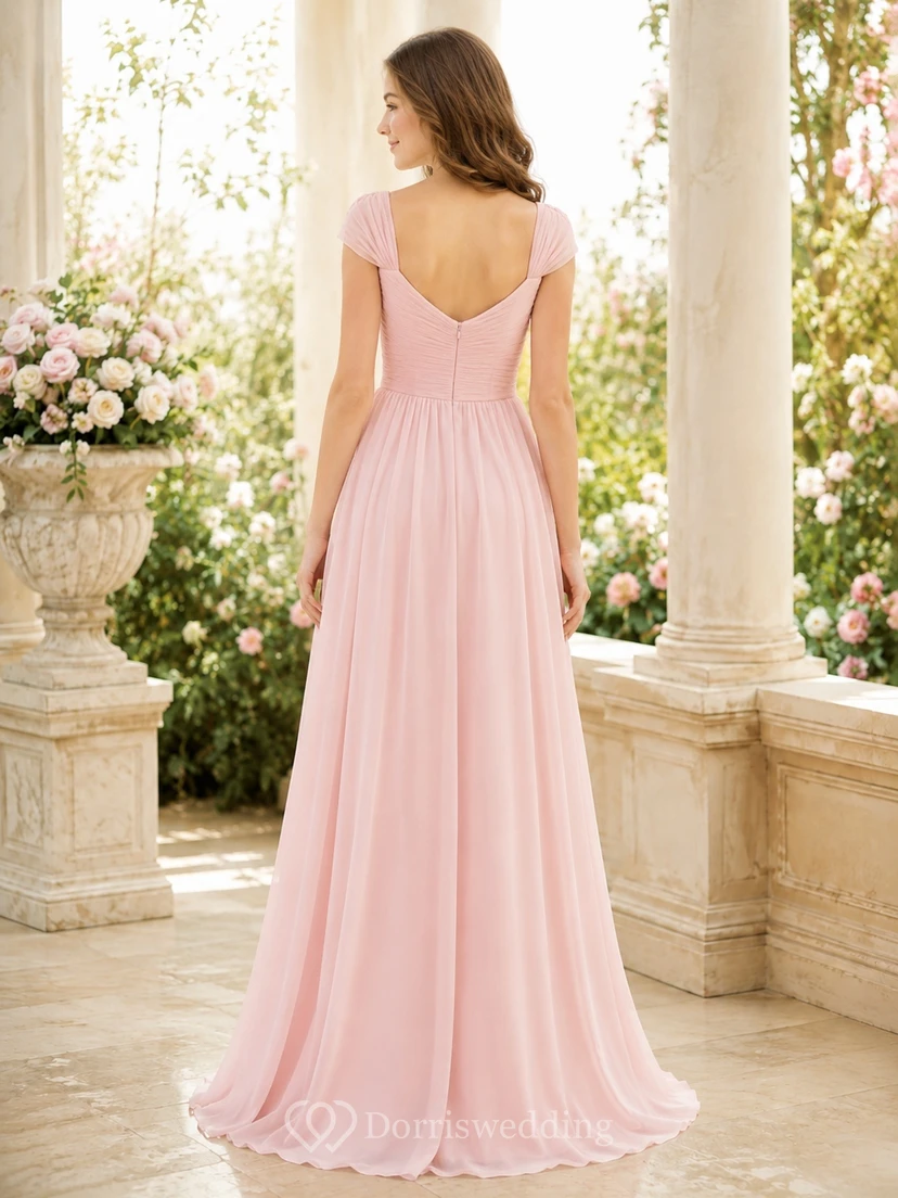 Vestido de dama de honor juvenil rosa ruborizado, corte en A, escote corazón, manga corta, fruncido, romántico. view 2
